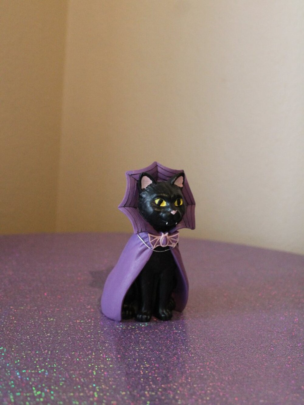 Vampire Cat Halloween Figurine by Ashland NWT
